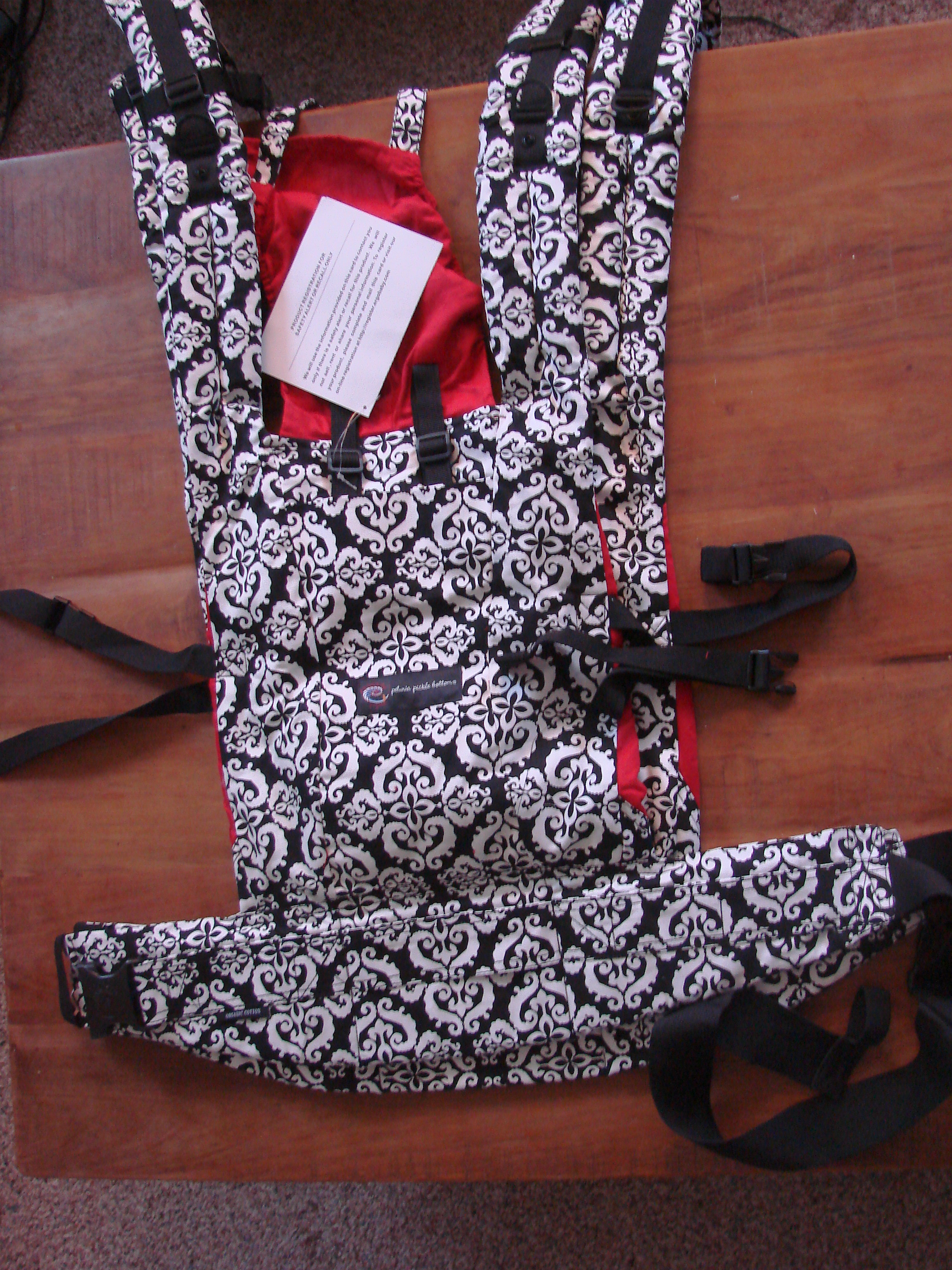 petunia pickle bottom baby carrier